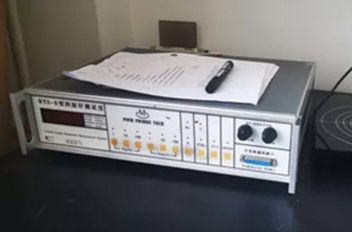 RTS-8型数字式四探针测试仪