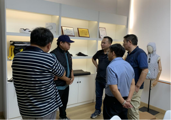 1637910662134683.png image.png